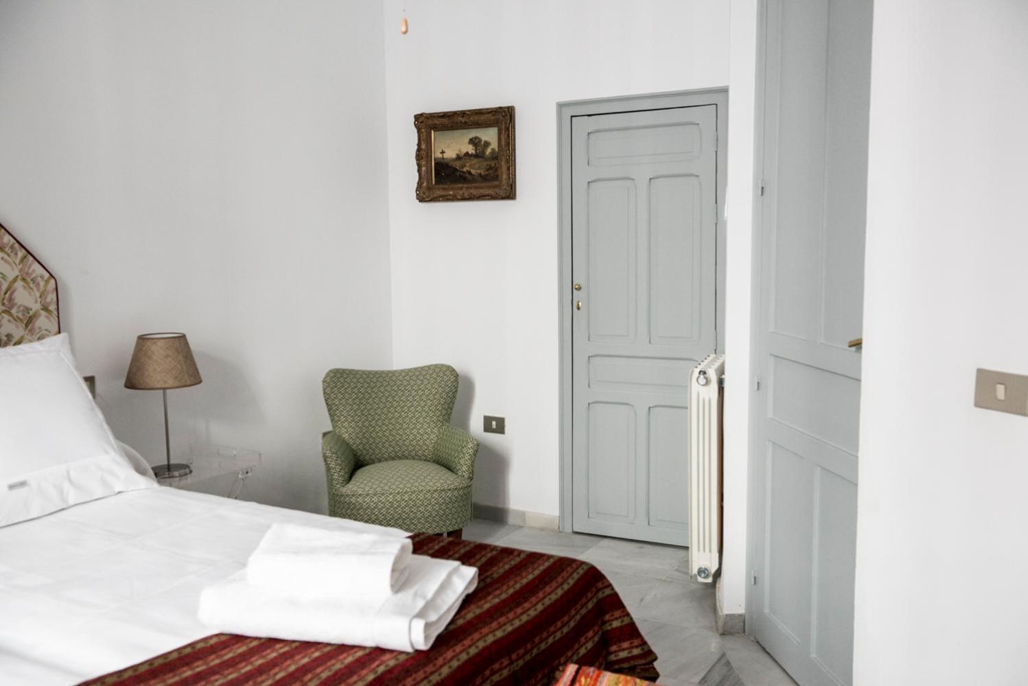 Palacio Marmoles Apartment Seville Room photo